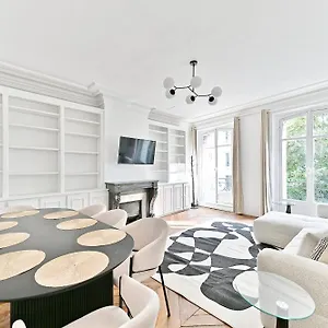 Apartment Parisien Spacieux #marais #rivoli, Paris